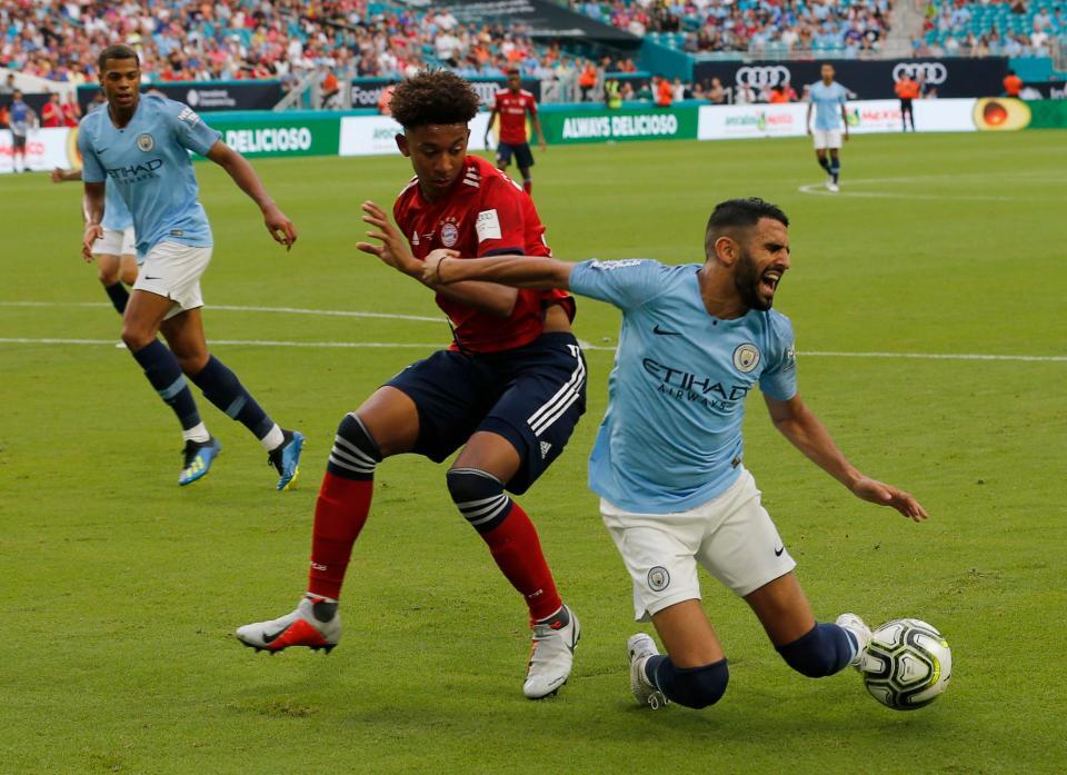 MU chào bán Martial cho PSG, Man City gặp vận hạn