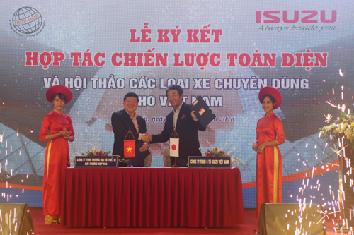 ISUZU Việt Nam ‘bắt tay’ Hiệp Hòa sản xuất xe chuyên dùng