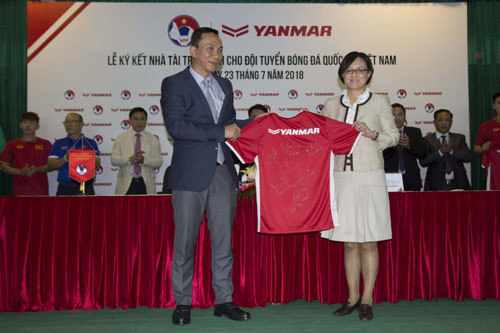 Yanmar - nhà tài trợ chính đội tuyển Việt Nam