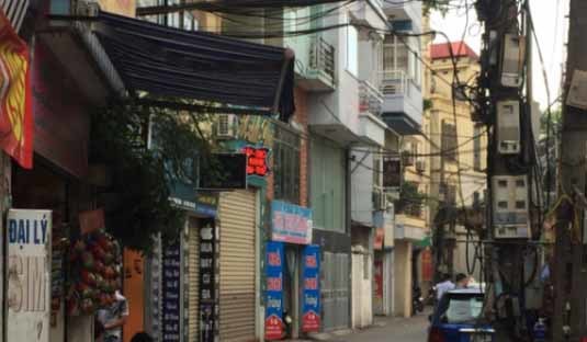 Hà Nội: Phát hiện cô gái tử vong trong nhà nghỉ