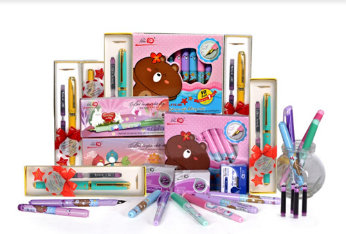 ‘Mưa’ ưu đãi văn phòng phẩm mùa tựu trường