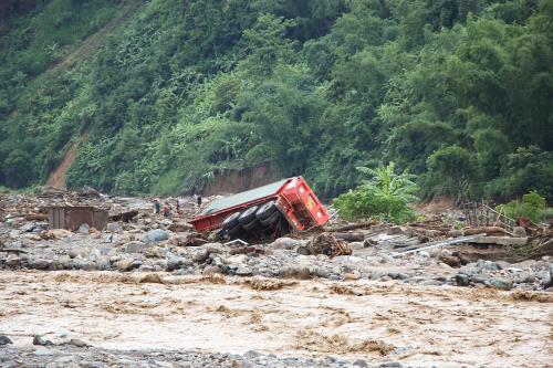 Dự báo thời tiết 4/8: Nguy cơ sạt lở, lũ quét vùng núi phía Bắc