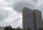 Đám mây hình đĩa bay lơ lửng giữa bầu trời Moscow