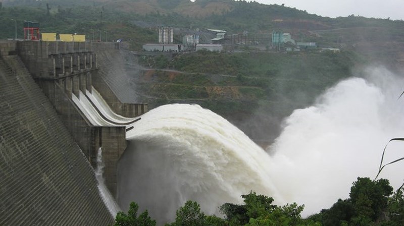 Thủy điện Hòa Bình, Sơn La, Tuyên Quang đồng loạt xả lũ