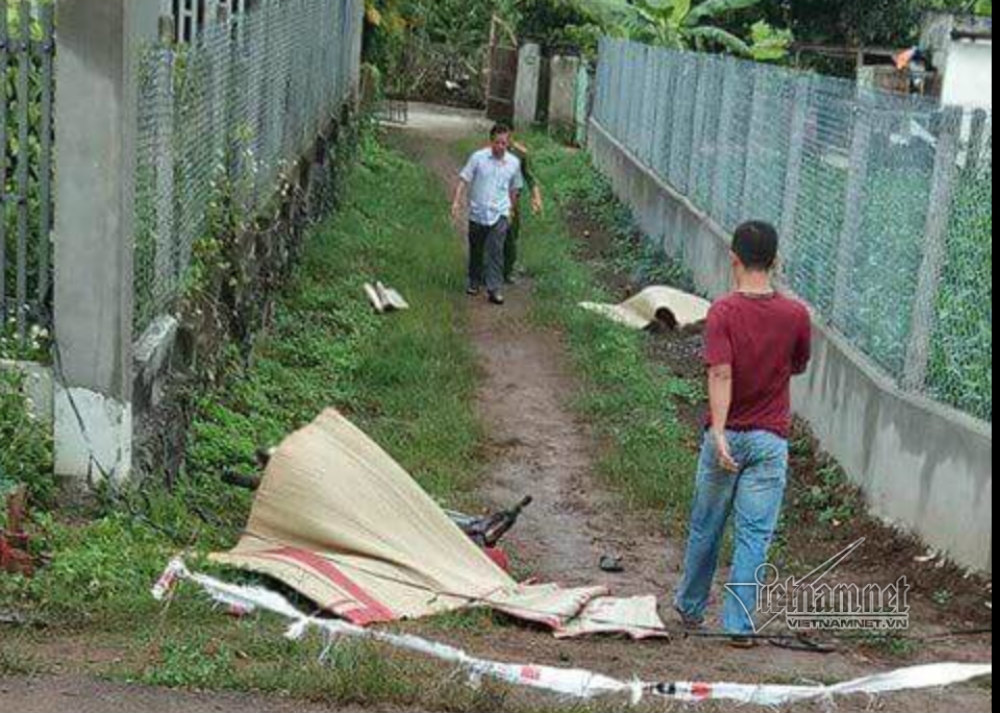 Tá hỏa phát hiện 2 thanh niên chết trên đường thôn lúc sáng sớm