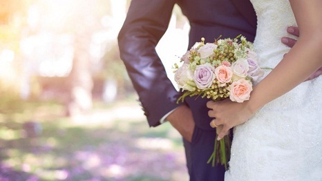 Sau 1 năm kết hôn, vợ ngã ngửa khi biết sự thật về chồng