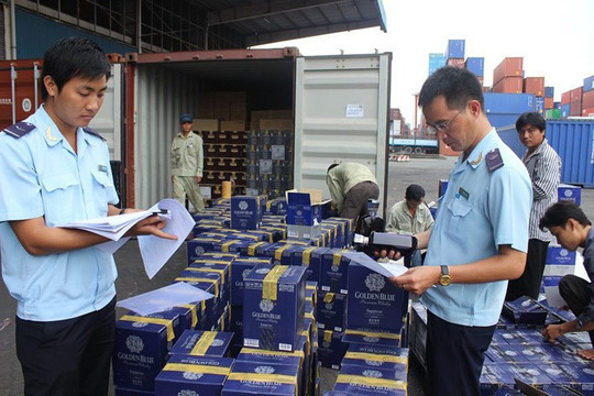 Hải quan TP.HCM cơ cấu lại toàn bộ chi cục, giảm mạnh các đội tổ
