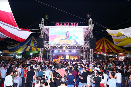 Lần đầu về Nam Định, ngày hội Bia Hà Nội hút khách