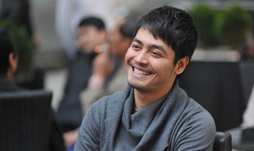 MC Phan Anh: “Tôi nợ hạt gạo lời cảm ơn”!