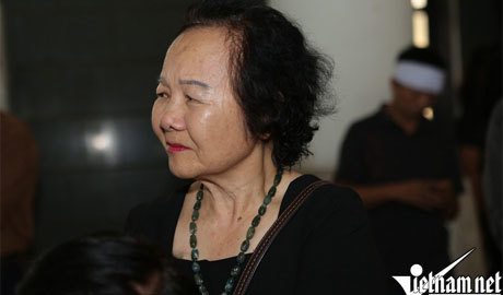 'Thị Nở' Đức Lưu cùng dàn sao Việt nức nở tiễn biệt 'Chí Phèo' Bùi Cường