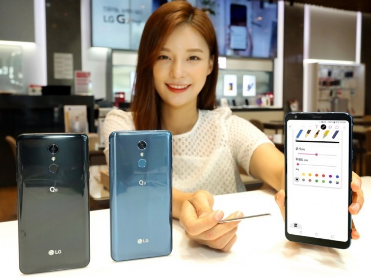 LG thách thức Galaxy Note 9 với LG Q8 và bút cảm ứng stylus