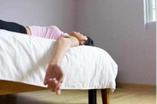 Uống thuốc tránh thai khẩn cấp, cô gái 23 tuổi ra đi vĩnh viễn
