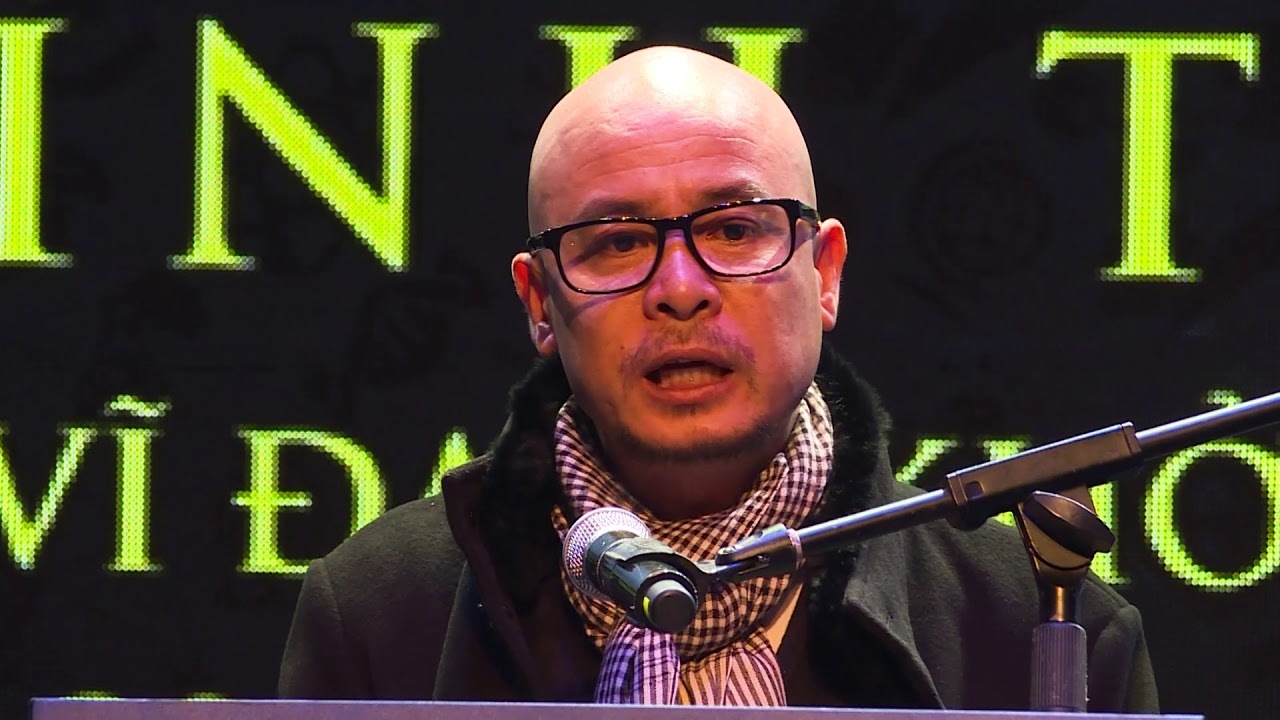 Lùm xùm ly hôn vợ, Đặng Lê Nguyên Vũ bí ẩn, Trung Nguyên sóng gió