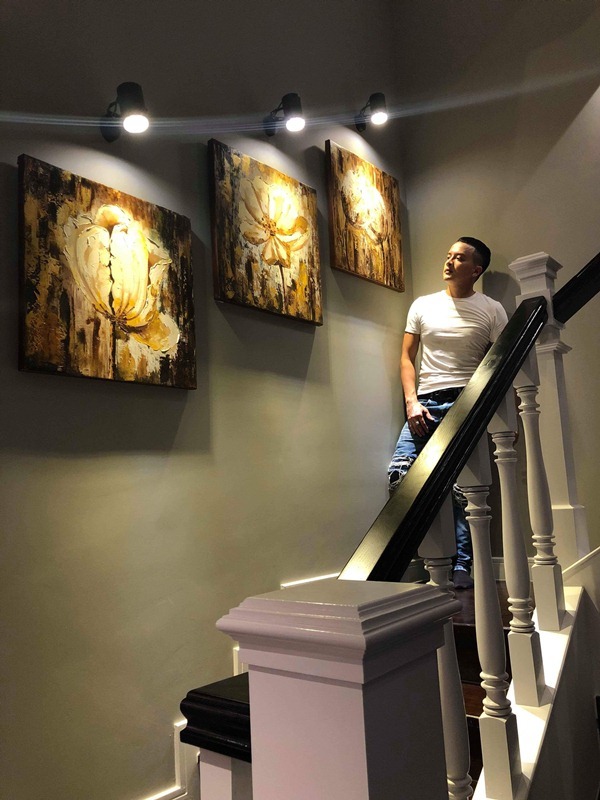 Biệt thự ven hồ giá triệu đô rộng 315m2 của Cao Thái Sơn Biệt thự ven hồ giá triệu đô rộng 315m2 của Cao Thái Sơn