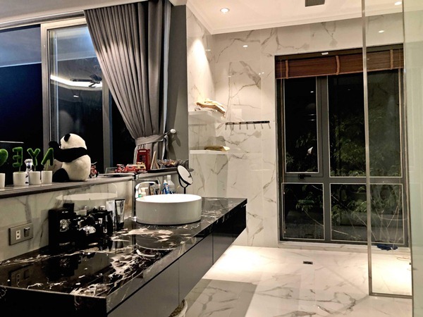 Biệt thự ven hồ giá triệu đô rộng 315m2 của Cao Thái Sơn Biệt thự ven hồ giá triệu đô rộng 315m2 của Cao Thái Sơn