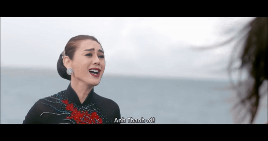 Lâm Khánh Chi suýt bị gió thổi ngã vì quay MV với Huỳnh Lập