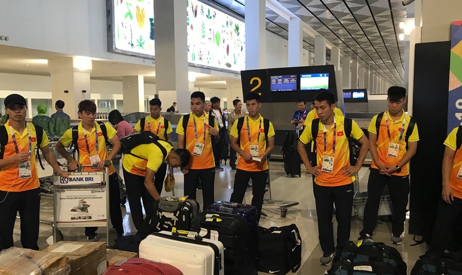 U23 Việt Nam vừa đổ bộ đã khiến Indonesia “nóng rẫy”