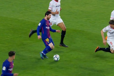 Messi vs Sevilla ở Siêu Cúp