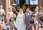 Trịnh Gia Dĩnh cảm xúc dâng trào trong đám cưới với vợ hoa hậu