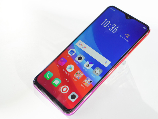 Màn hình Oppo F9