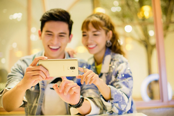 8 giây để có ảnh ‘chất như nước cất’