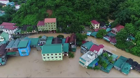 Quay clip Kỳ Sơn trên cao