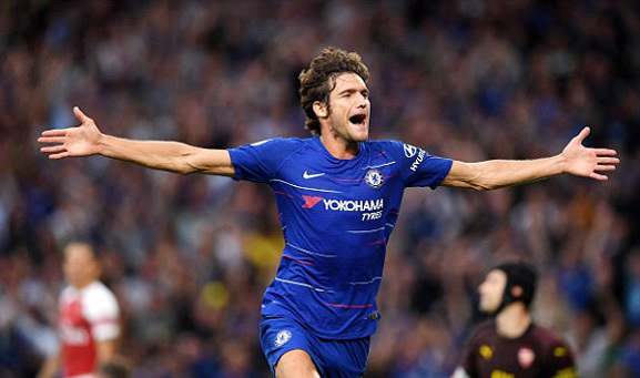 Chelsea đánh gục Arsenal sau màn rượt đuổi ngoạn mục