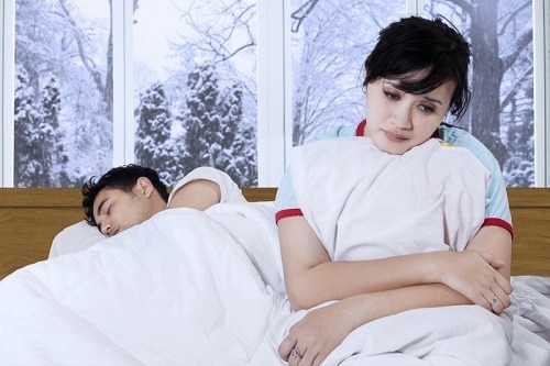 Kết hôn 3 năm chưa bao giờ được 'yêu', cô gái xấu hổ khi biết lý do