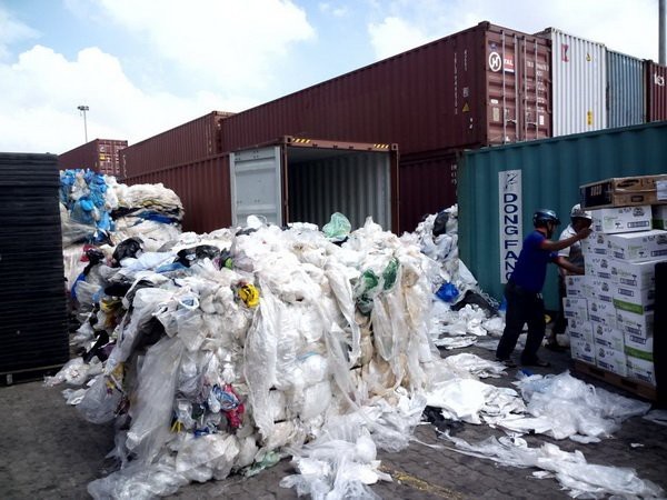 Sau 40 năm tái chế phế liệu, Trung Quốc chiếm 50% xuất khẩu nhựa thế giới, Việt Nam đang nối gót!