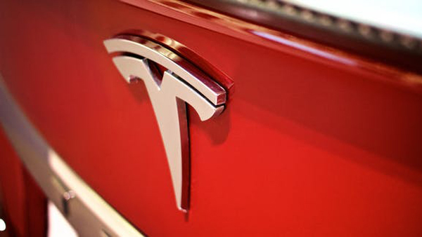 Trang web của Tesla bị sập