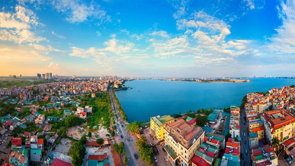 BĐS ven Hồ Tây: ‘cuộc đua’ của các thương hiệu lớn