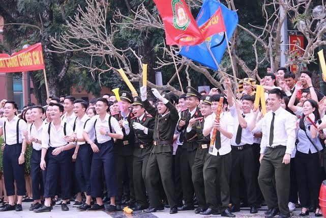 Ngành An ninh quốc phòng có thu nhập cao nhất