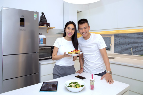 Thủy Tiên - Công Vinh bật mí bí kíp cho bữa ăn ngon