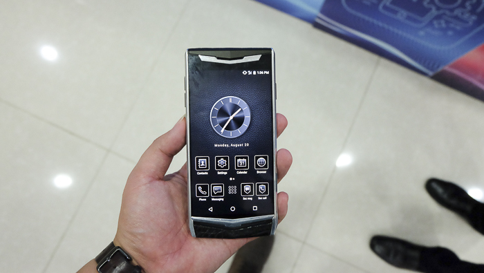 Hé lộ chiếc smartphone siêu bảo mật Made in Việt Nam