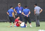 Đình Trọng đau, HLV Park Hang Seo 'tái mặt' trước trận gặp Bahrain