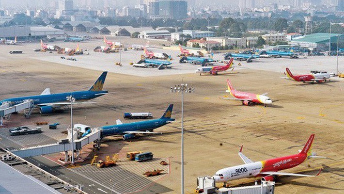 Máy bay delay quá nhiều: Ai cũng nói lý, Bộ trưởng Thể ra lệnh cuối