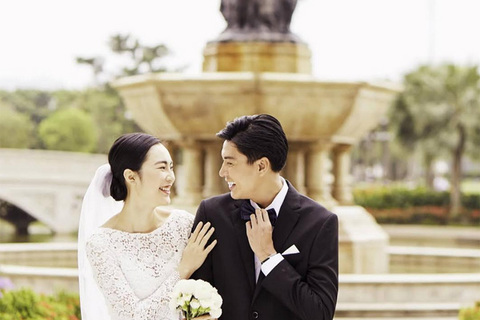 Quang Đại và Helly Tống bất ngờ ‘lộ’ ảnh cưới