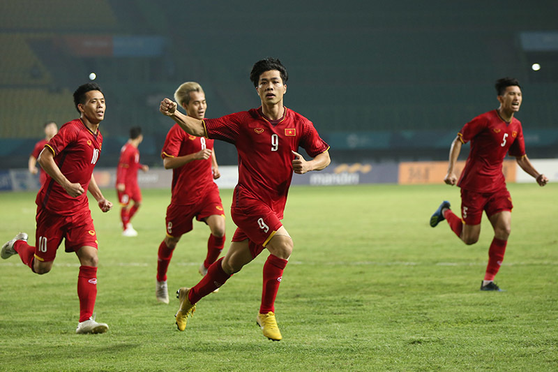 '. U23 Việt Nam đấu U23 Syria: Muốn hay, hãy để Công Phượng... dự bị .'