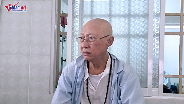 Lê Bình: Đời khổ vẫn lạc quan, cười đối diện tử thần