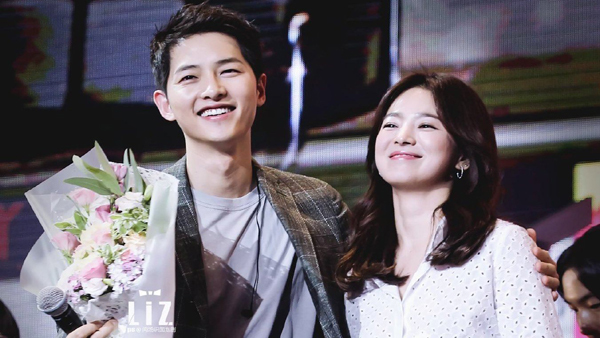 Song Joong Ki kể cuộc sống vợ chồng lãng mạn với Song Hye Kyo