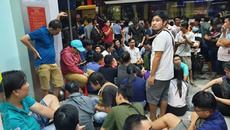 Người dùng Việt không ngại thức xuyên đêm mua Galaxy Note9