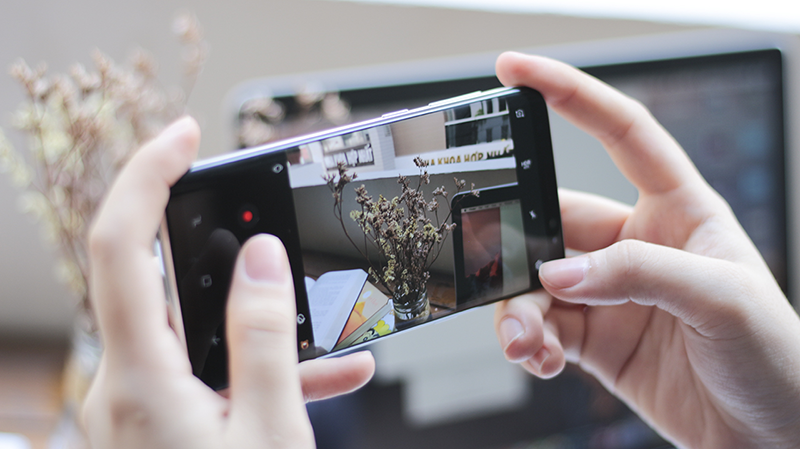 Làm thế nào để quay video bằng smartphone đẹp?