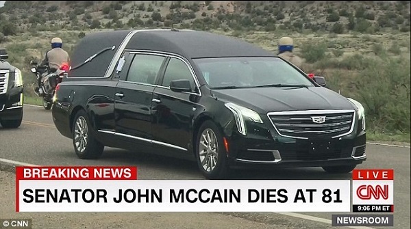 Nhà Trắng treo cờ rủ tưởng nhớ Thượng nghị sĩ John McCain