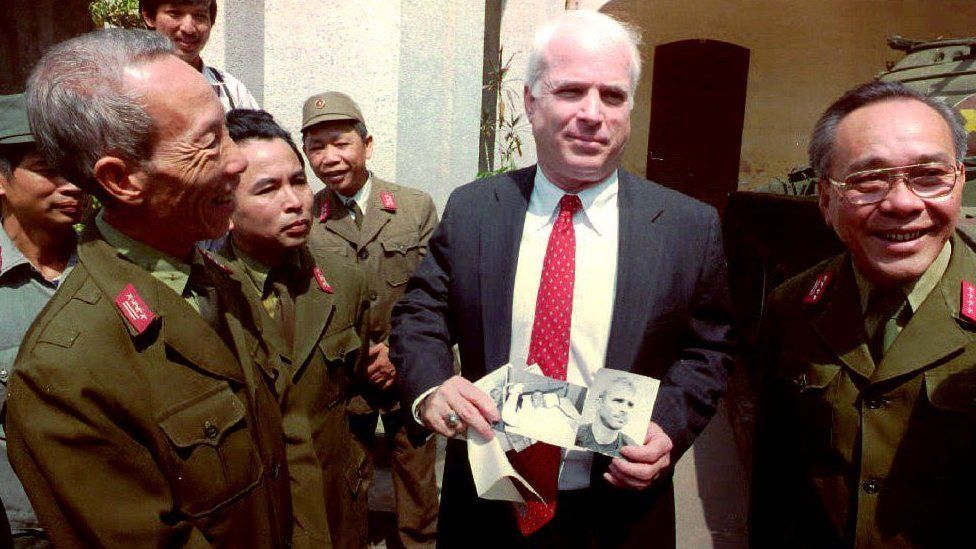 Mảnh ghép Việt Nam trong cuộc đời Thượng nghị sĩ Mỹ John McCain