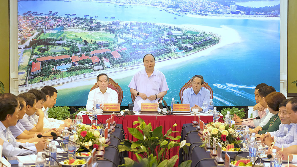 Thủ tướng: Du lịch Quảng Bình như 'viên kim cương xanh' độc nhất vô nhị