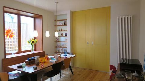 Chọn màu cho cửa ra vào nhà đẹp