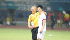 Danh sách tuyển Việt Nam đi AFF Cup: Thầy Park có công tâm?
