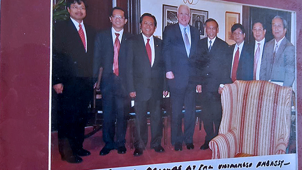 Những kỷ niệm với TNS John McCain