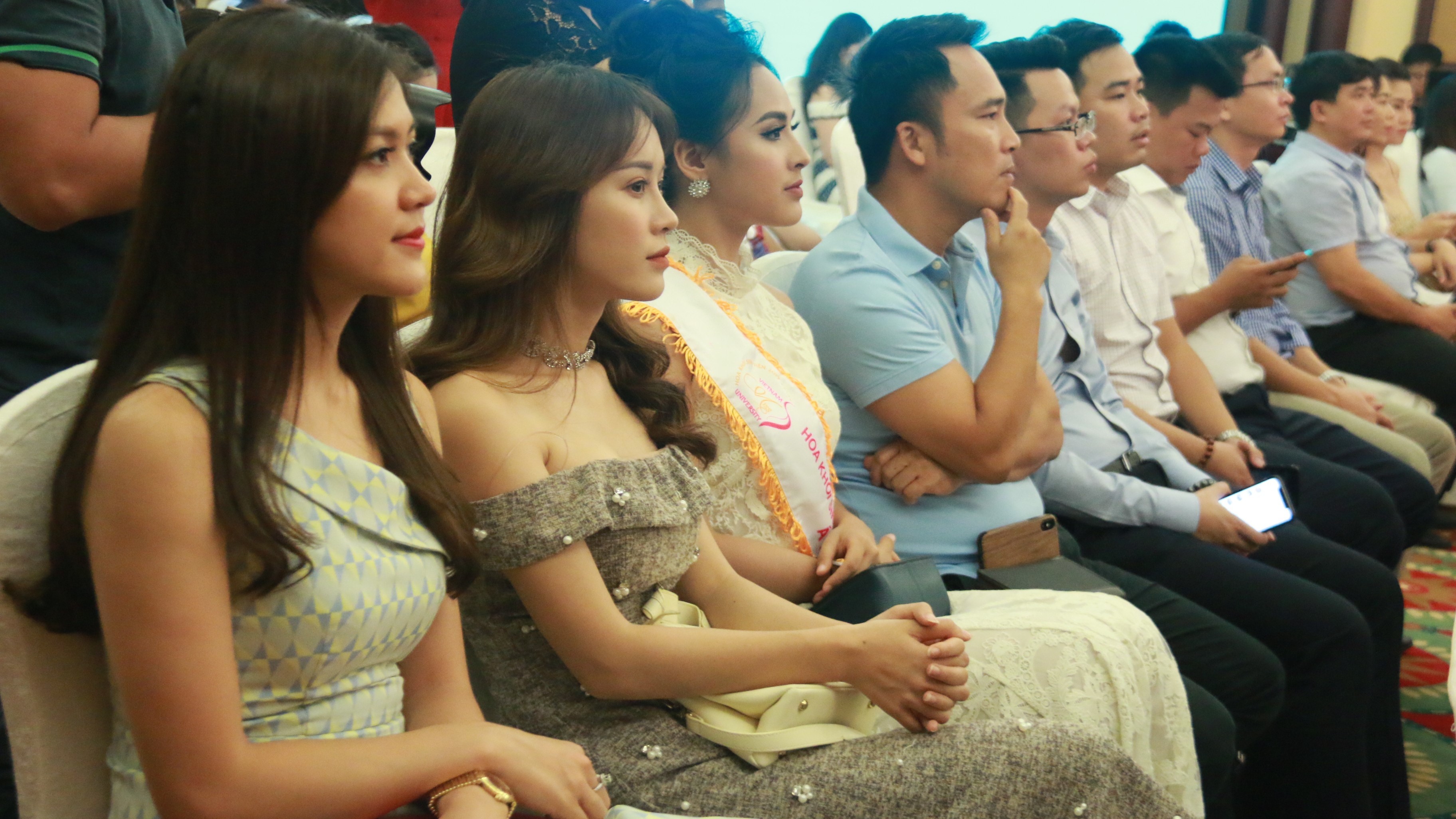 cuoc thi hoa khoi sinh vien