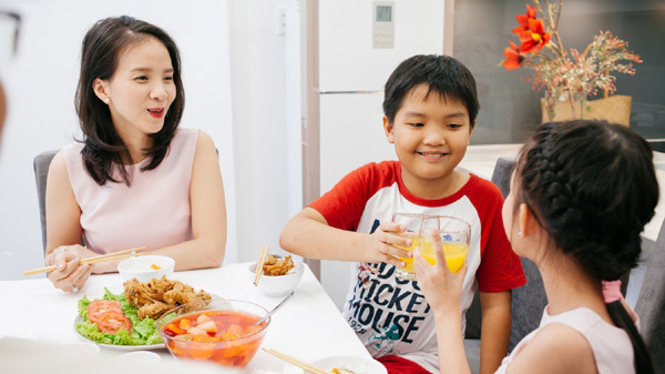 Nêm gia vị yêu thương cho bữa cơm gia đình